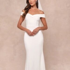 Lulu's Arienne Off-Shoulder Wedding Dress XS